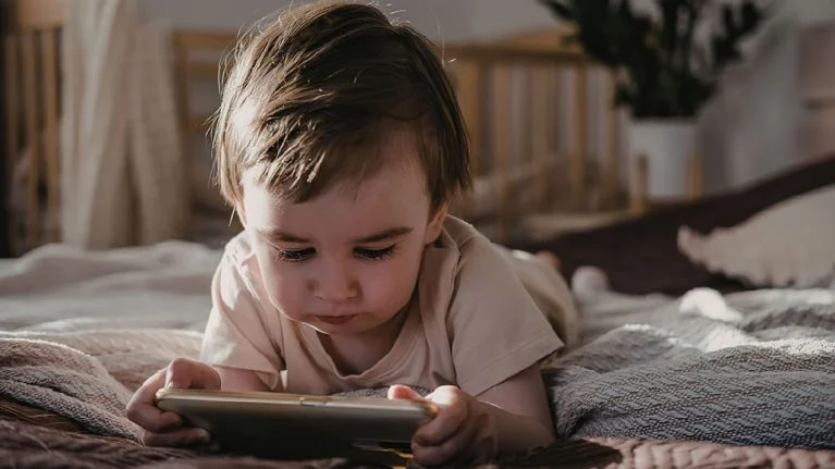 Using A Phone Or Tablet To Calm A Toddler May Backfire, New Study Finds